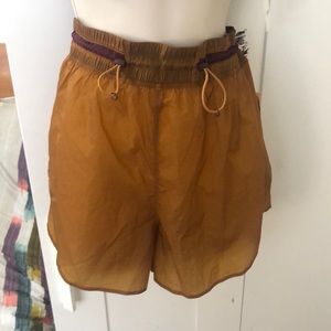 Lululemon Roksanda break new ground short